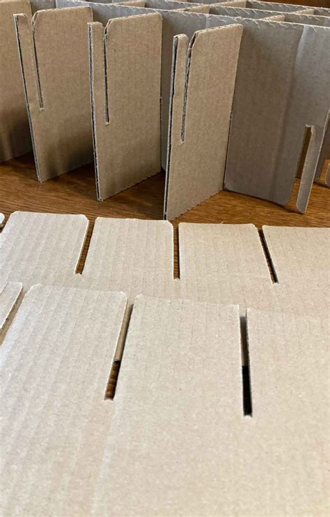 5 Easy Ways to Make Strong Cardboard Connections (With and .